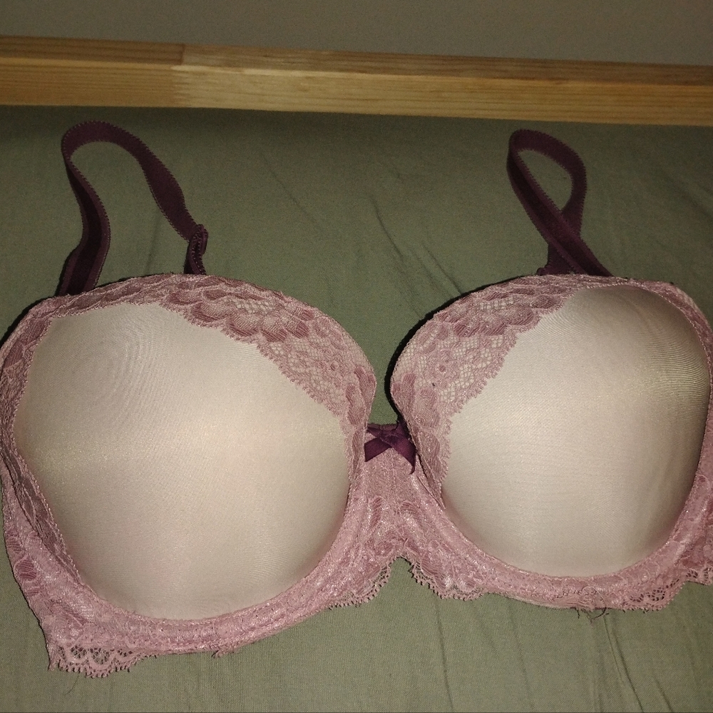 VS Elegant Lace Push-Up Bra - Pink